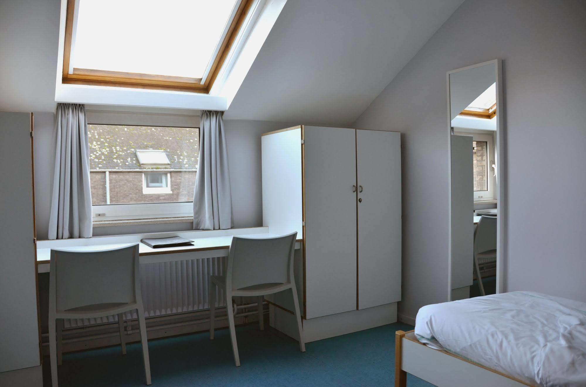 Auberge Des 3 Fontaines Auderghem Kültér fotó